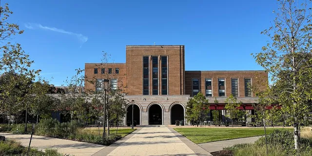 Fondren Library Self-Guided Tours